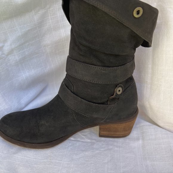 Donald J. Pliner Round Toe Moto Buckle Style Cuban Heel Bootie Black Size 6.5 - Picture 4 of 11